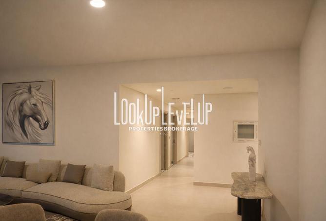 73112851 - Property Image 3