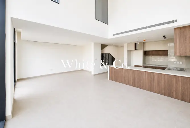 166045403 - Property Image 2