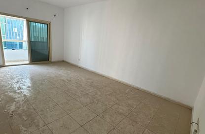 Apartment - 2 - 3 for sale in Al Hind Tower - Al Khan - Sharjah