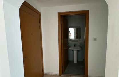 Apartment - 2 - 3 for sale in Al Hind Tower - Al Khan - Sharjah