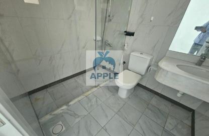 Apartment - 3 - 3 for rent in Muweileh Community - Muwaileh Commercial - Sharjah