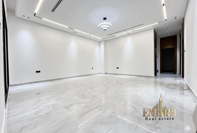 82383702 - صورة العقار 3