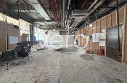 محل - استوديو - 3 حمامات للايجار في بزنس بارك مبنى 3 - إعمار بزنس بارك - شارع الشيخ زايد - دبي