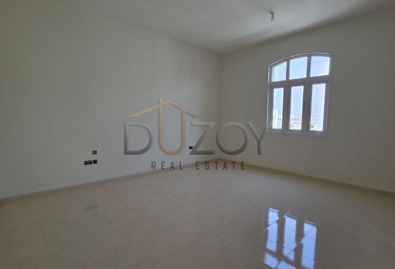 Renovated Classic Villa | 5BRM | Majlis out | S.B photo 17