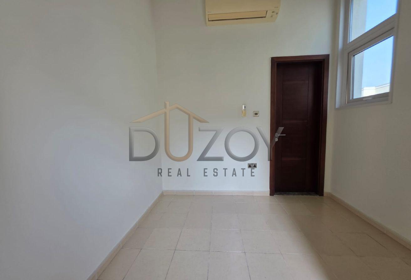 Renovated Classic Villa | 5BRM | Majlis out | S.B photo 24