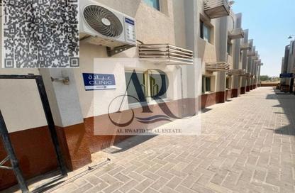 سكن عمال - استوديو - 8 حمامات للايجار في السجع إس - الصجعة - الشارقة