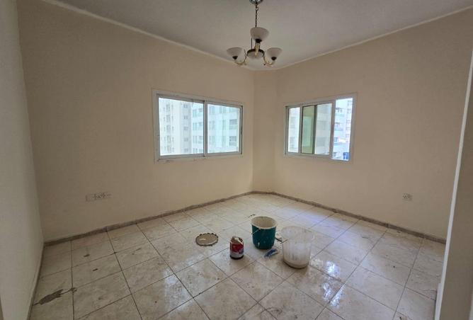 80273332 - Property Image 3