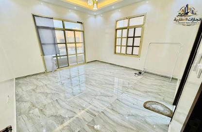 Villa - 4 Bedrooms - 6 Bathrooms for rent in Al Yasmeen 1 - Al Yasmeen - Ajman
