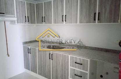 Apartment - 2 Bedrooms - 3 Bathrooms for rent in Al Qulaya'ah - Al Sharq - Sharjah
