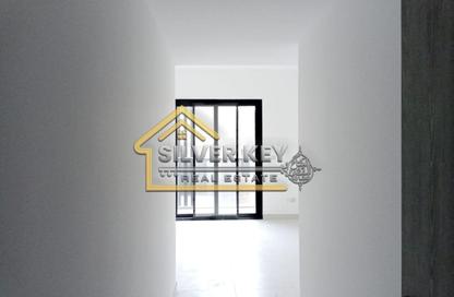 Apartment - 2 Bedrooms - 3 Bathrooms for rent in Al Qulaya'ah - Al Sharq - Sharjah