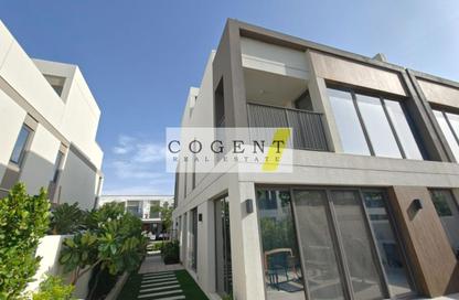 Villa - 4 Bedrooms - 5 Bathrooms for rent in Aura Gardens - Tilal Al Ghaf - Dubai