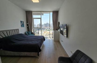 Apartment - Studio - 1 for rent in Bloom Towers B - Bloom Towers - District 10 - Jumeirah Village Circle - Dubai