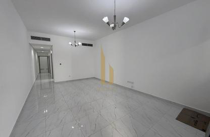 Villa - 3 Bedrooms - 3 Bathrooms for rent in Jumeirah 1 Villas - Jumeirah 1 - Jumeirah - Dubai