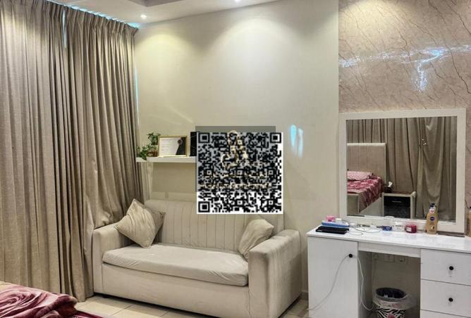 85748229 - Property Main Image