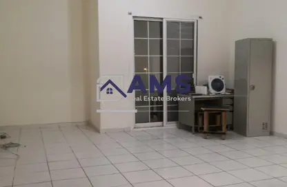 Apartment - 1 Bedroom - 2 Bathrooms for rent in Building U15 - Italy Cluster - International City - Dubai