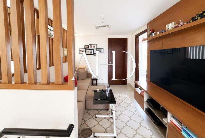 92710987 - Property Image 3
