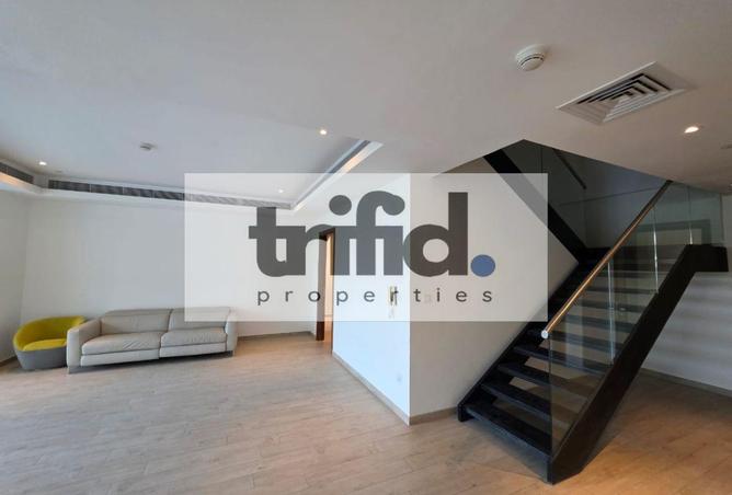 2OkAqa8IvZo - Property Image 2