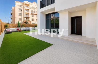 Townhouse - 4 - 4 for sale in Somerset Mews - District 10 - Jumeirah Village Circle - Dubai