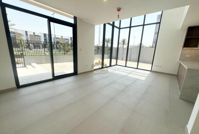 142856188 - Property Image 2