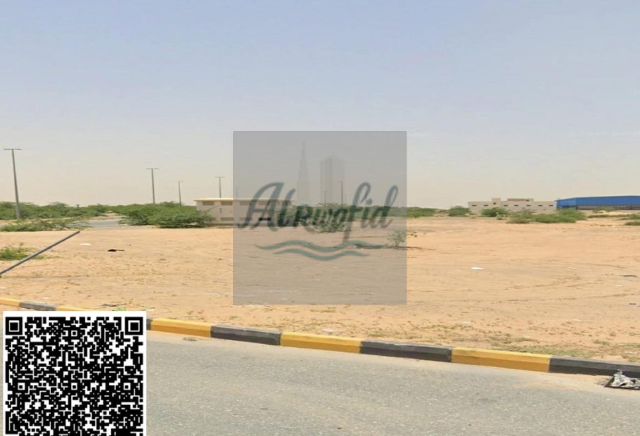 أرض سكنية وتجارية بنسبة ٢٠٪ دفعة أولى | جاهزة للبناء | مكونة من طابق أرضي وبلاطة و٥ طوابق