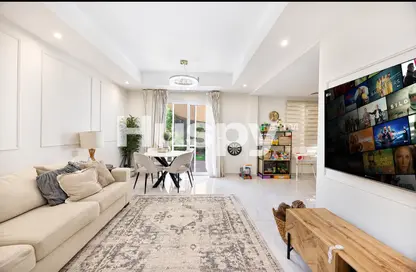 تاون هاوس - 2 غرف نوم - 3 حمامات للايجار في الينابيع1 - الينابيع - دبي