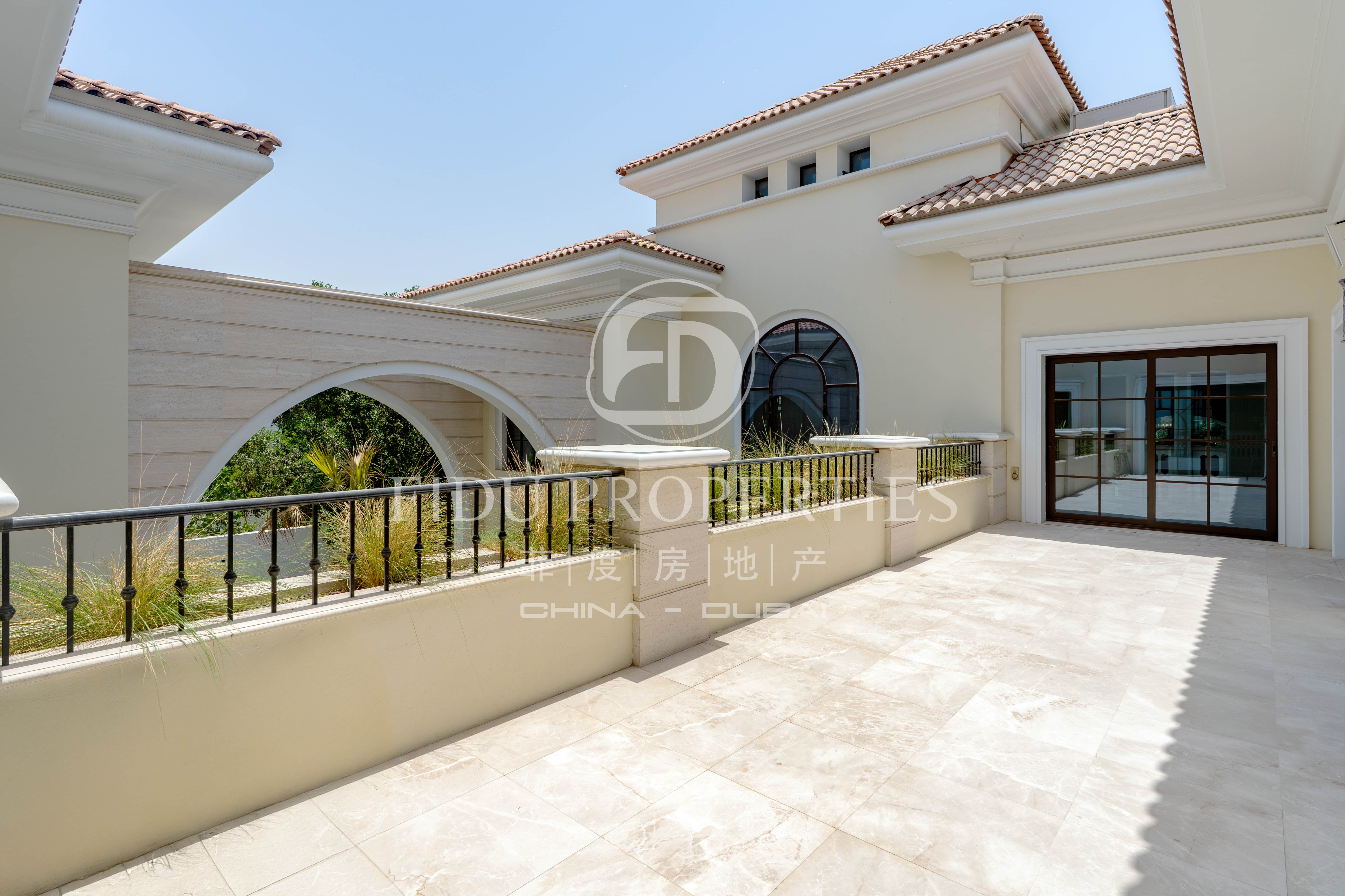Majestic Mansion in District One: Live the Dream