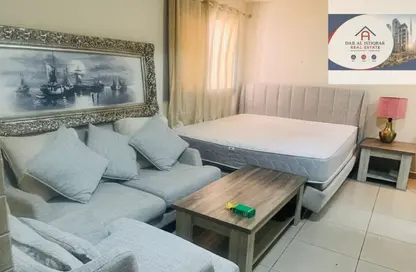 Apartment - 1 Bathroom for rent in Dar Al Majaz - Jamal Abdul Nasser Street - Al Majaz - Sharjah