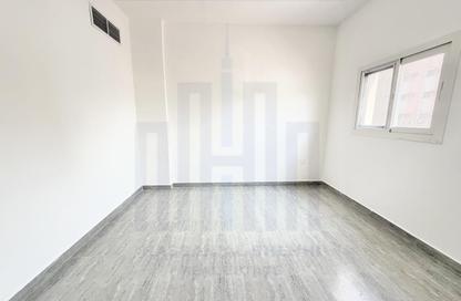 Apartment - 1 - 1 for rent in Fire Station Road - Muwaileh - Sharjah