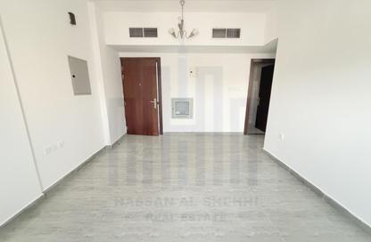 Apartment - 1 - 1 for rent in Fire Station Road - Muwaileh - Sharjah