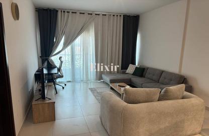 Apartment - 1 Bedroom - 2 Bathrooms for rent in Rabdan Building - Motor City - Dubai