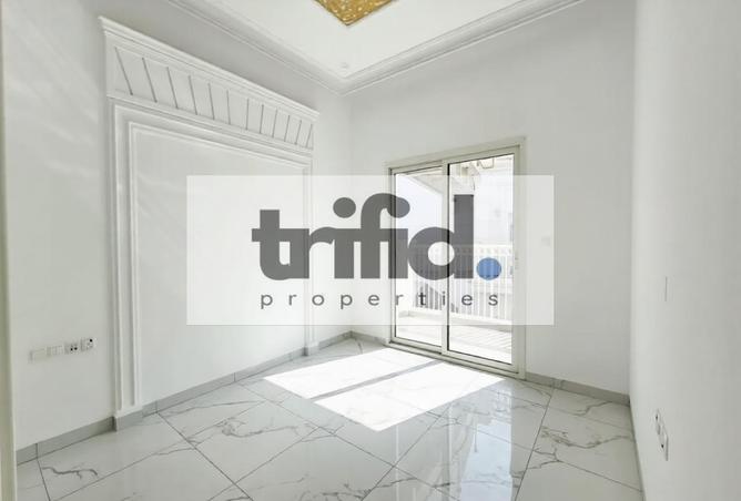 61677294 - صورة العقار 2