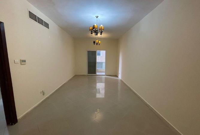 56973870 - Property Image 3