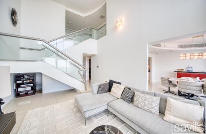 Duplex - 3 Bedrooms - 4 Bathrooms for rent in Jumeirah Living - World Trade Centre Residence - World Trade Center - Dubai