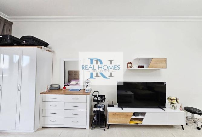 77369127 - Property Image 3