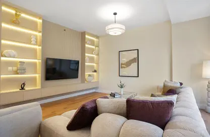 Apartment - 2 Bedrooms - 2 Bathrooms for rent in Rimal 1 - Rimal - Jumeirah Beach Residence - Dubai