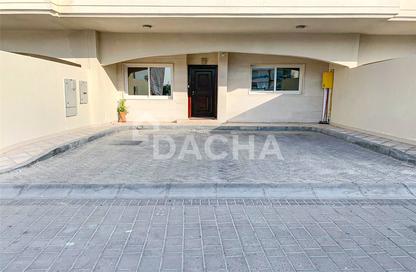 Villa - 4 Bedrooms - 5 Bathrooms for rent in Garden Lane Villas - District 15 - Jumeirah Village Circle - Dubai