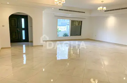 Villa - 4 Bedrooms - 5 Bathrooms for rent in Garden Lane Villas - District 15 - Jumeirah Village Circle - Dubai