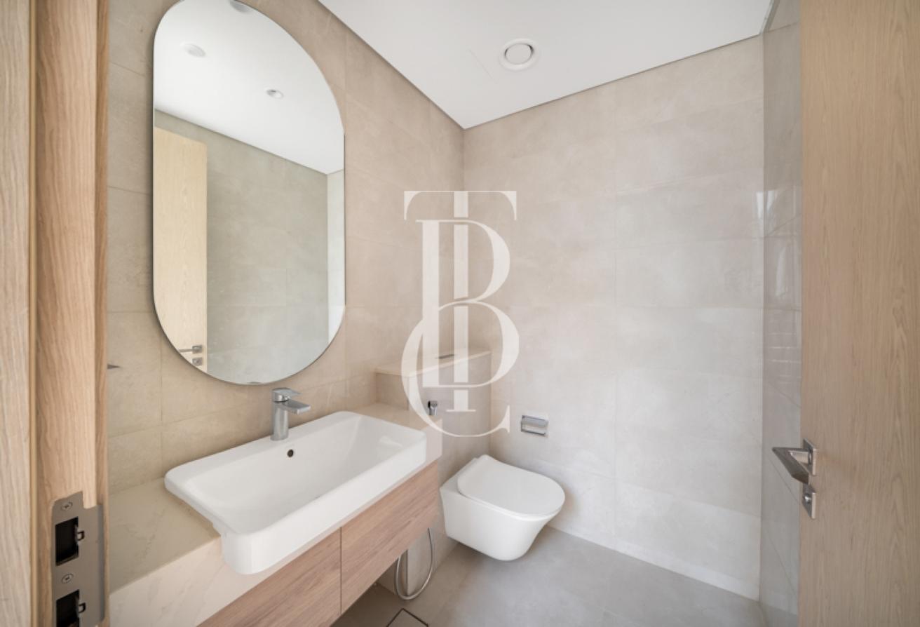 Spacious Layout | Close to Pool | Move In Now photo 25