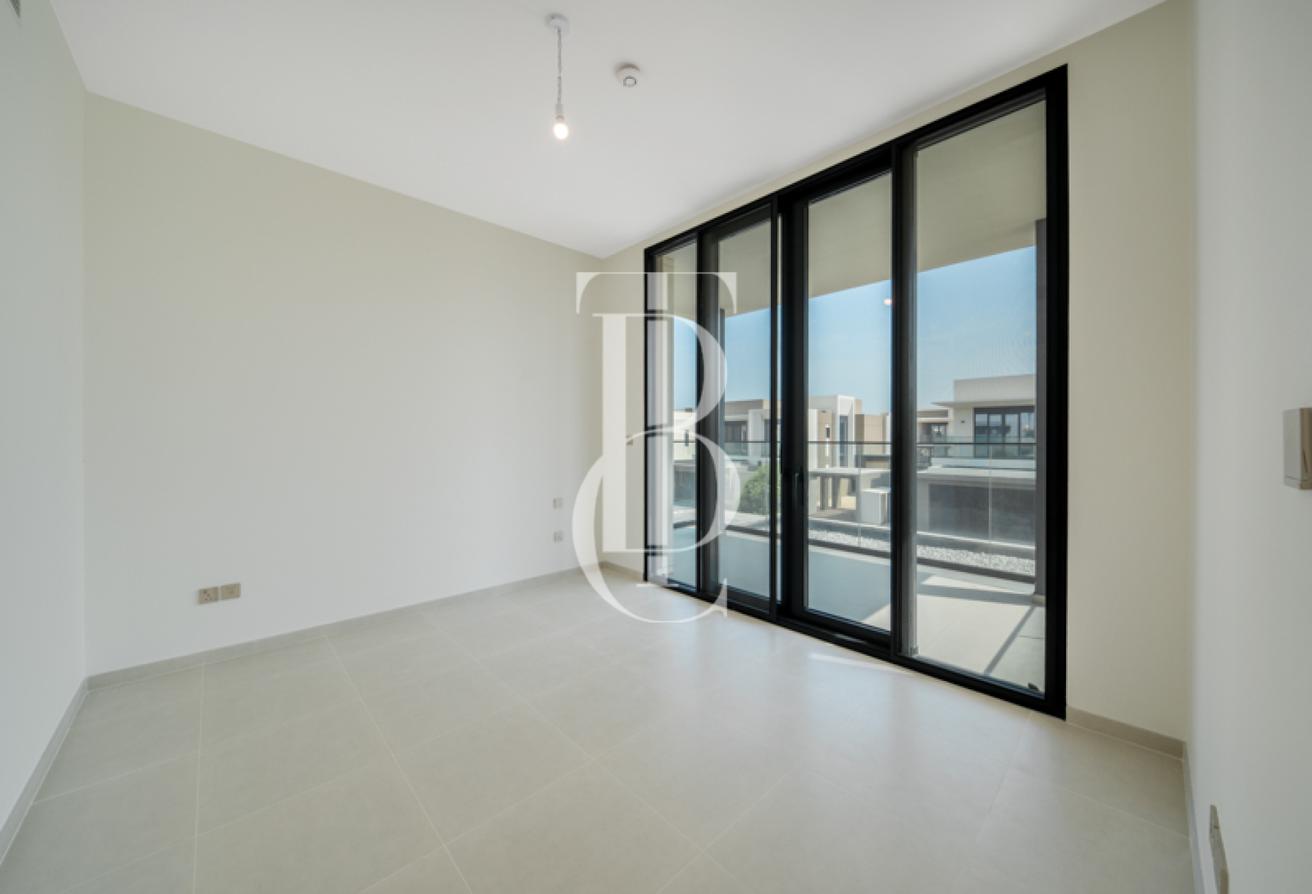 Spacious Layout | Close to Pool | Move In Now photo 20