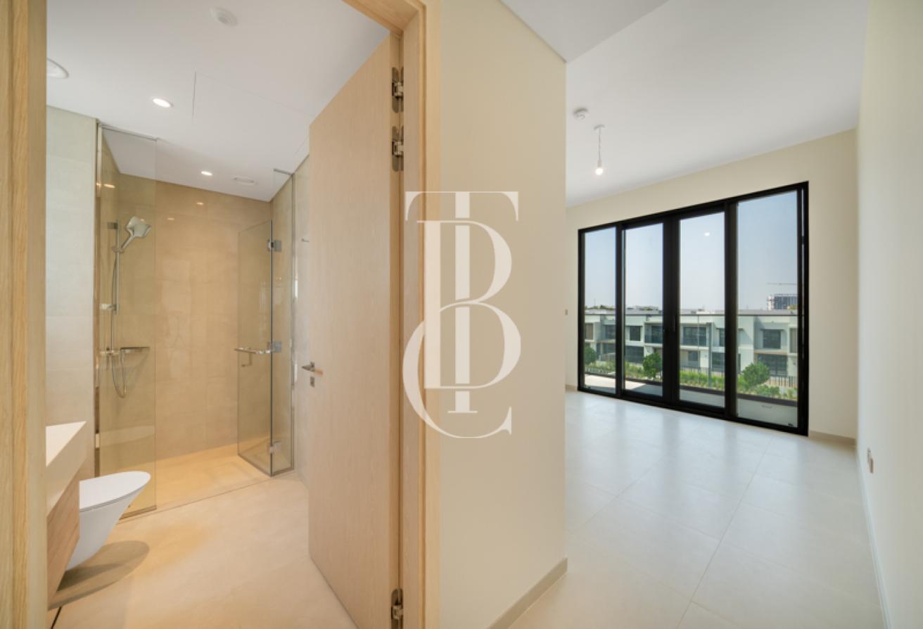 Spacious Layout | Close to Pool | Move In Now photo 5