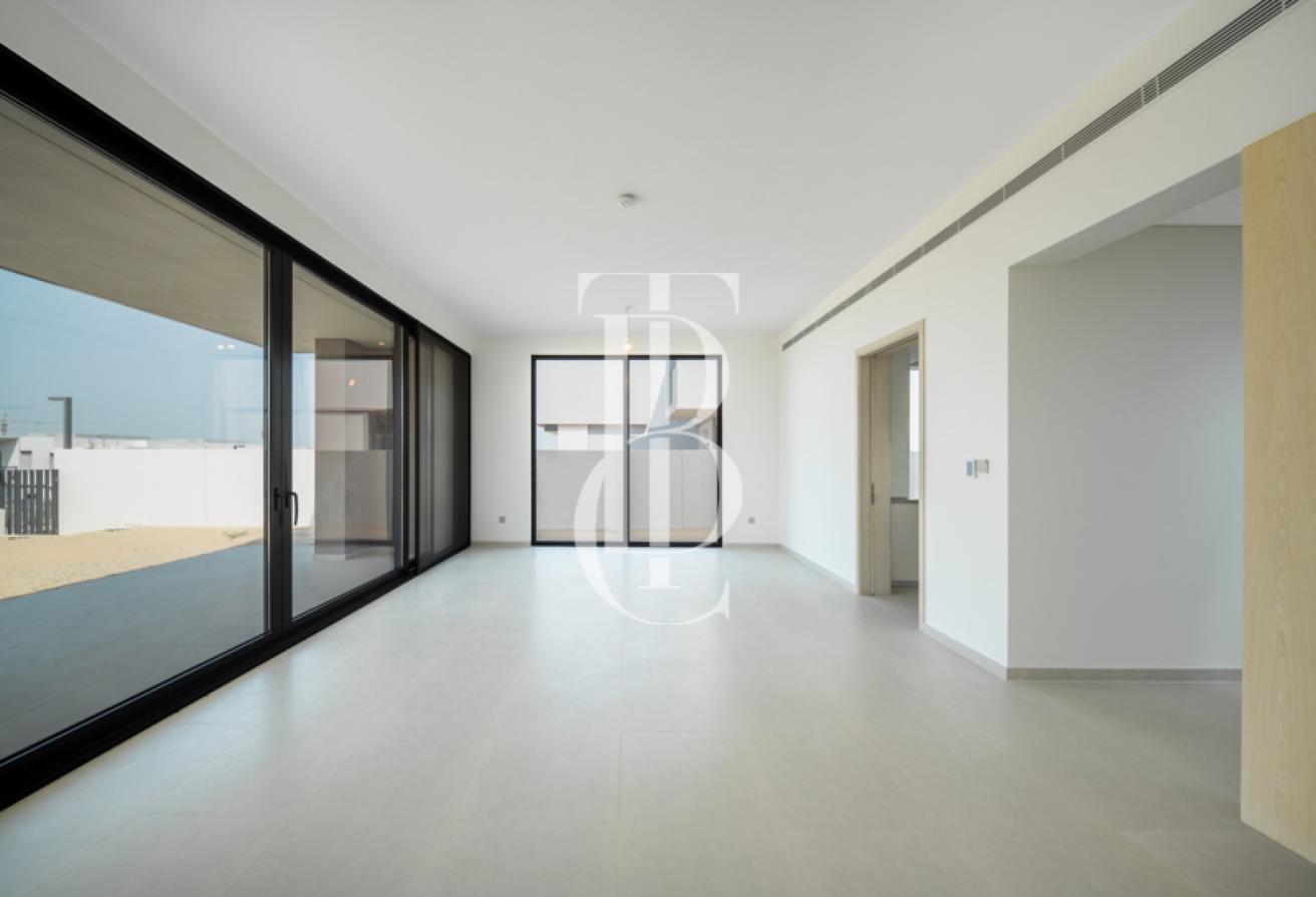 Spacious Layout | Close to Pool | Move In Now photo 24