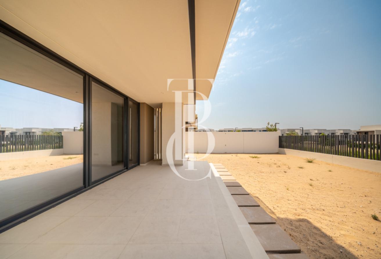 Spacious Layout | Close to Pool | Move In Now photo 8