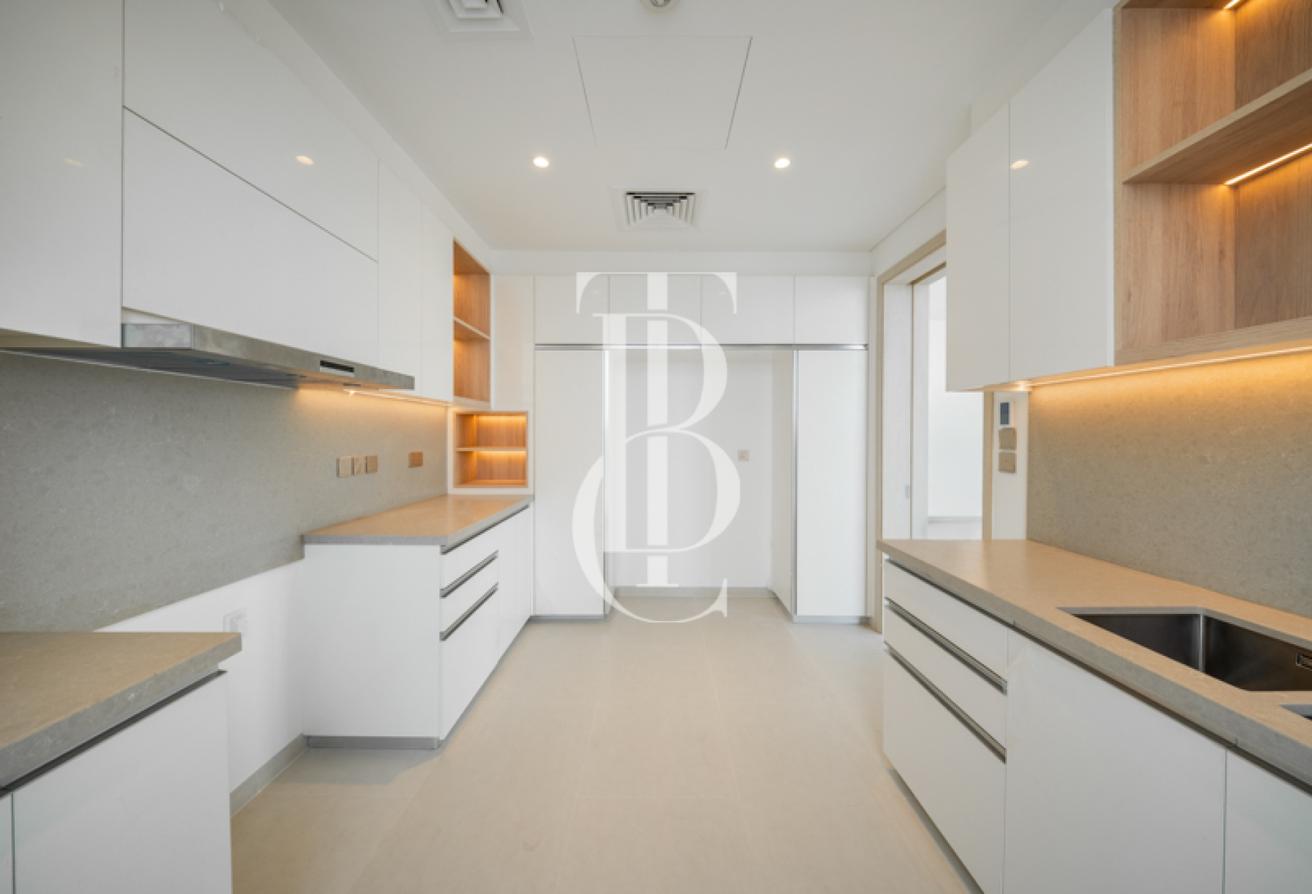 Spacious Layout | Close to Pool | Move In Now photo 21