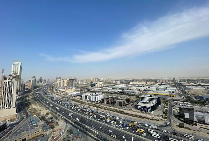 82804162 - Property Image 2