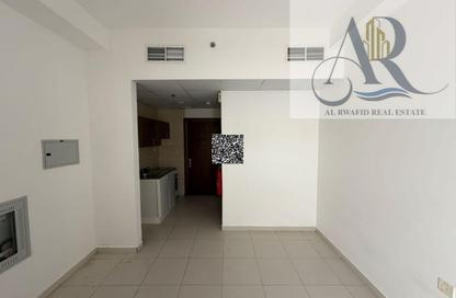 Apartment - Studio - 1 for rent in Smart Tower 1 - Al Amerah - Ajman Apartment - Studio - 1 for rent in Smart Tower 1 - Al Amerah - Ajman