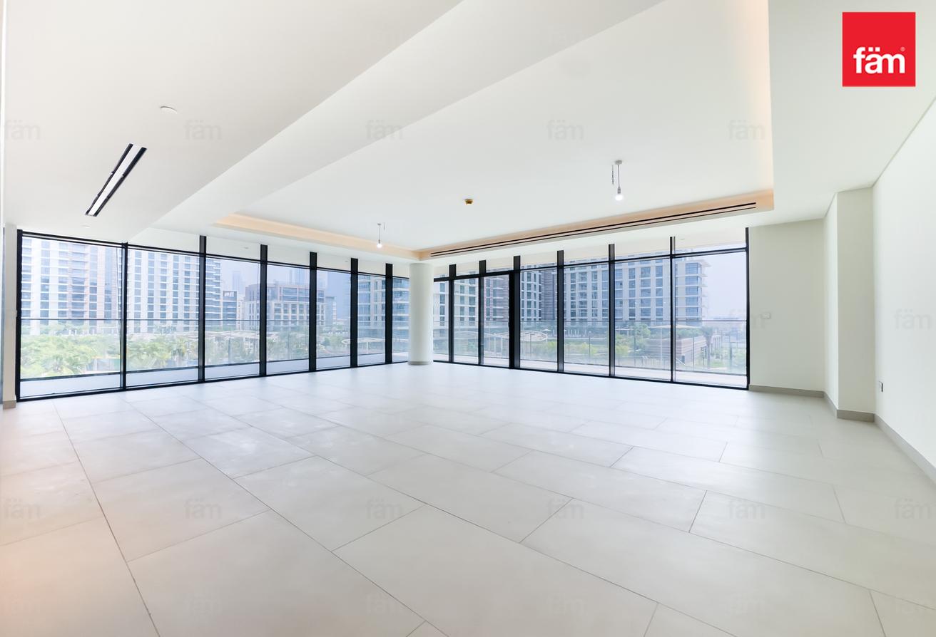 Vacant | Luxury+Spacious 4BR | Newly Handed Over photo 3