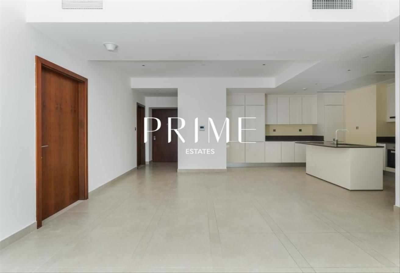 Uninterrupted Marina View | Spacious | Call Today! photo 8
