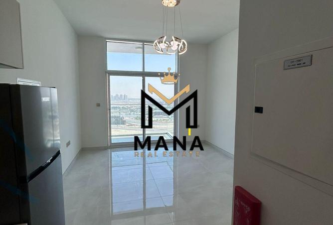 87034181 - Property Image 2