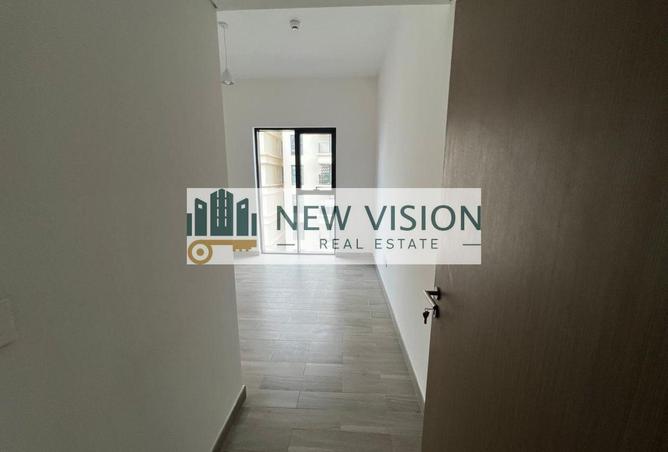 104264353 - Property Image 3