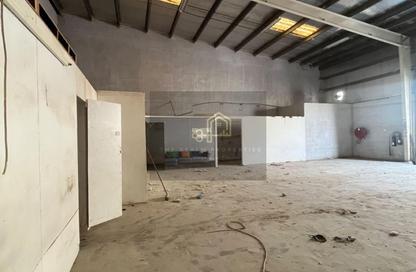 Warehouse - Studio - 1 for rent in Al Qusais 2 - Al Qusais Residential Area - Al Qusais - Dubai